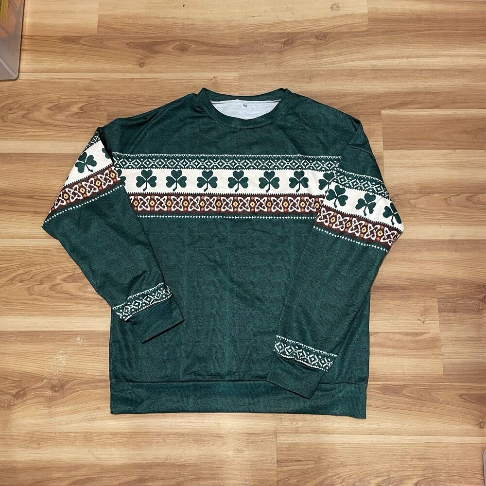 Irish St. Patrick's Sweatshirt Green Shamrock Celtic Knot Men's Unisex Medium